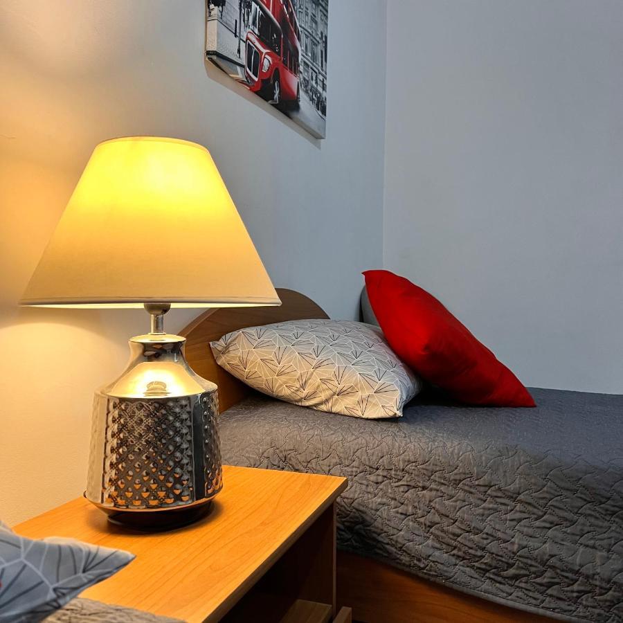 F2 - Lovely Two Bedrooms Flat Sea View, St Julians Saint Julian's Екстериор снимка