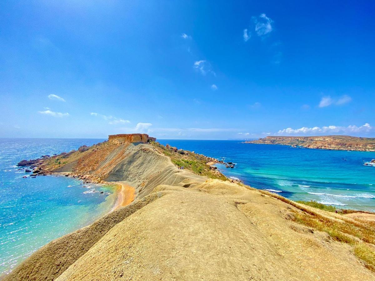 F2 - Lovely Two Bedrooms Flat Sea View, St Julians Saint Julian's Екстериор снимка